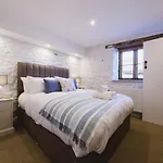 The Stable- Hopewell